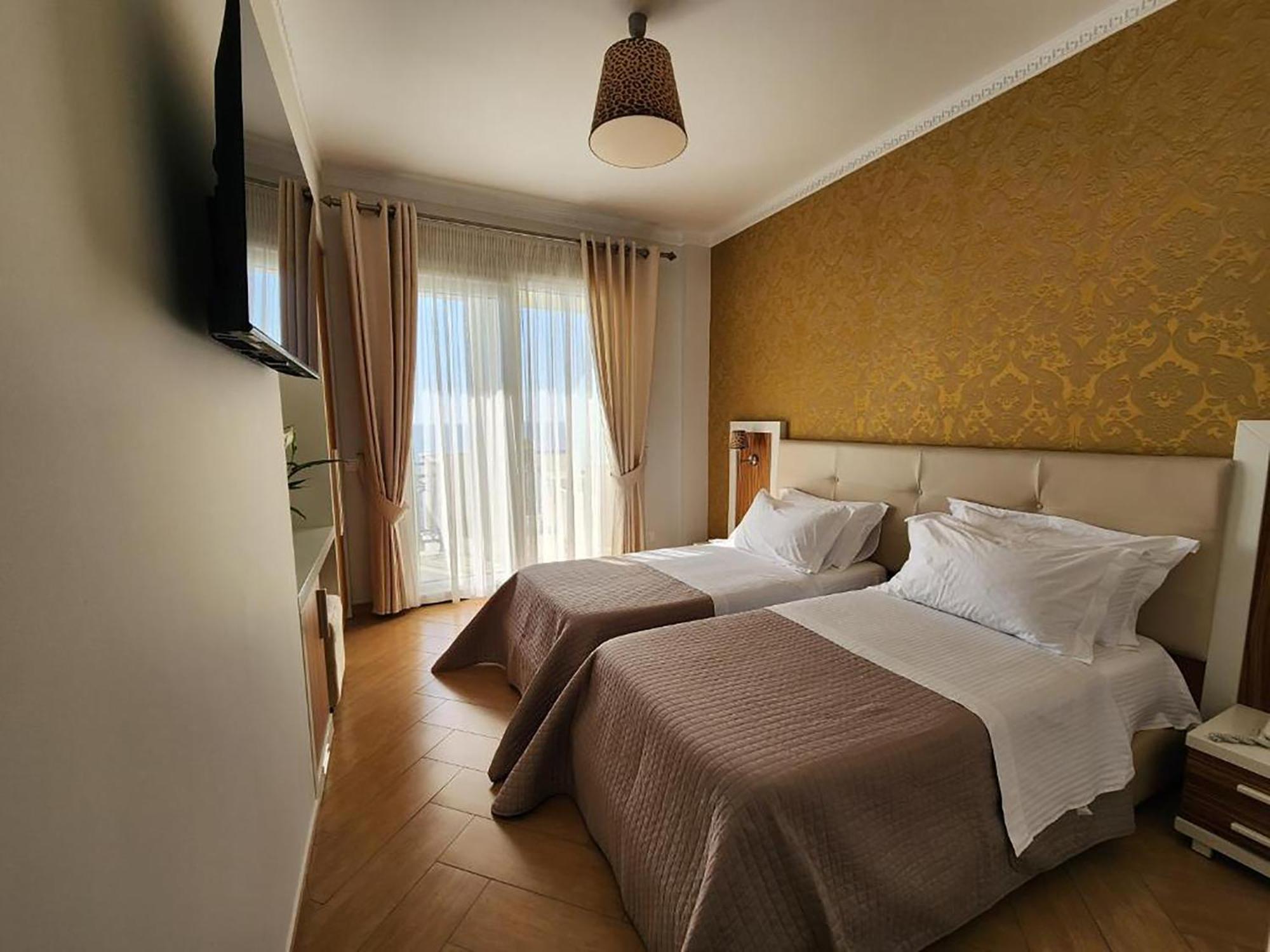 Hotel Gold Vlorë Exteriér fotografie