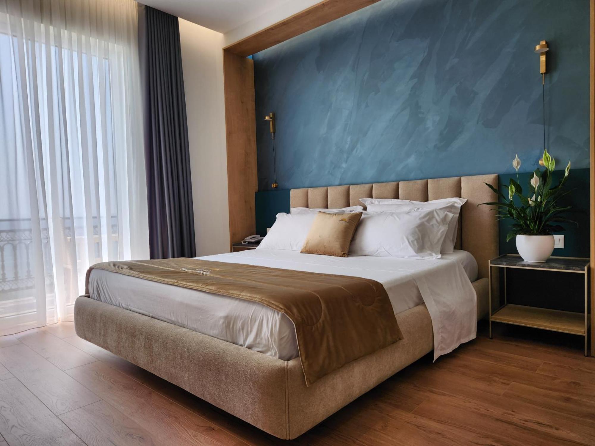 Hotel Gold Vlorë Exteriér fotografie